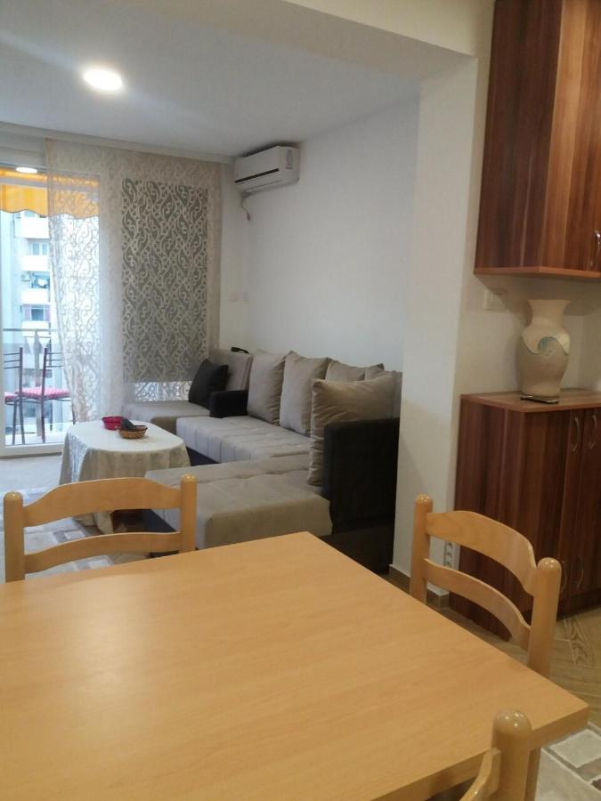 Central Street Apartment Бар Екстериор снимка