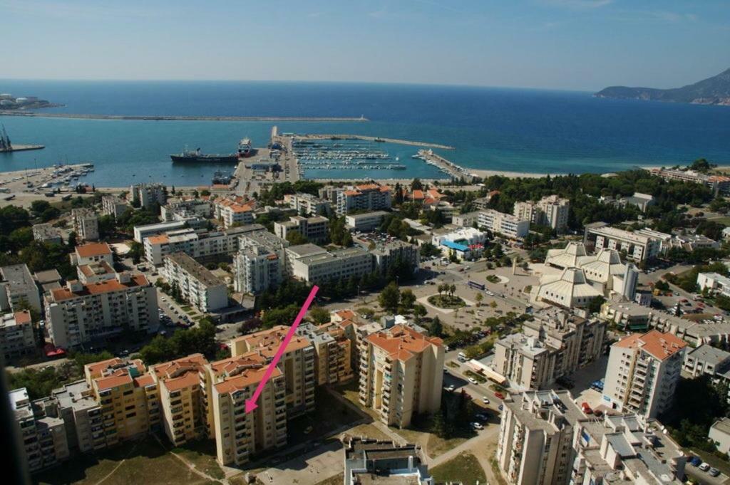 Central Street Apartment Бар Екстериор снимка